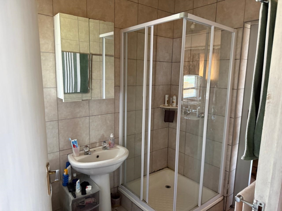 To Let 1 Bedroom Property for Rent in Tergniet Western Cape